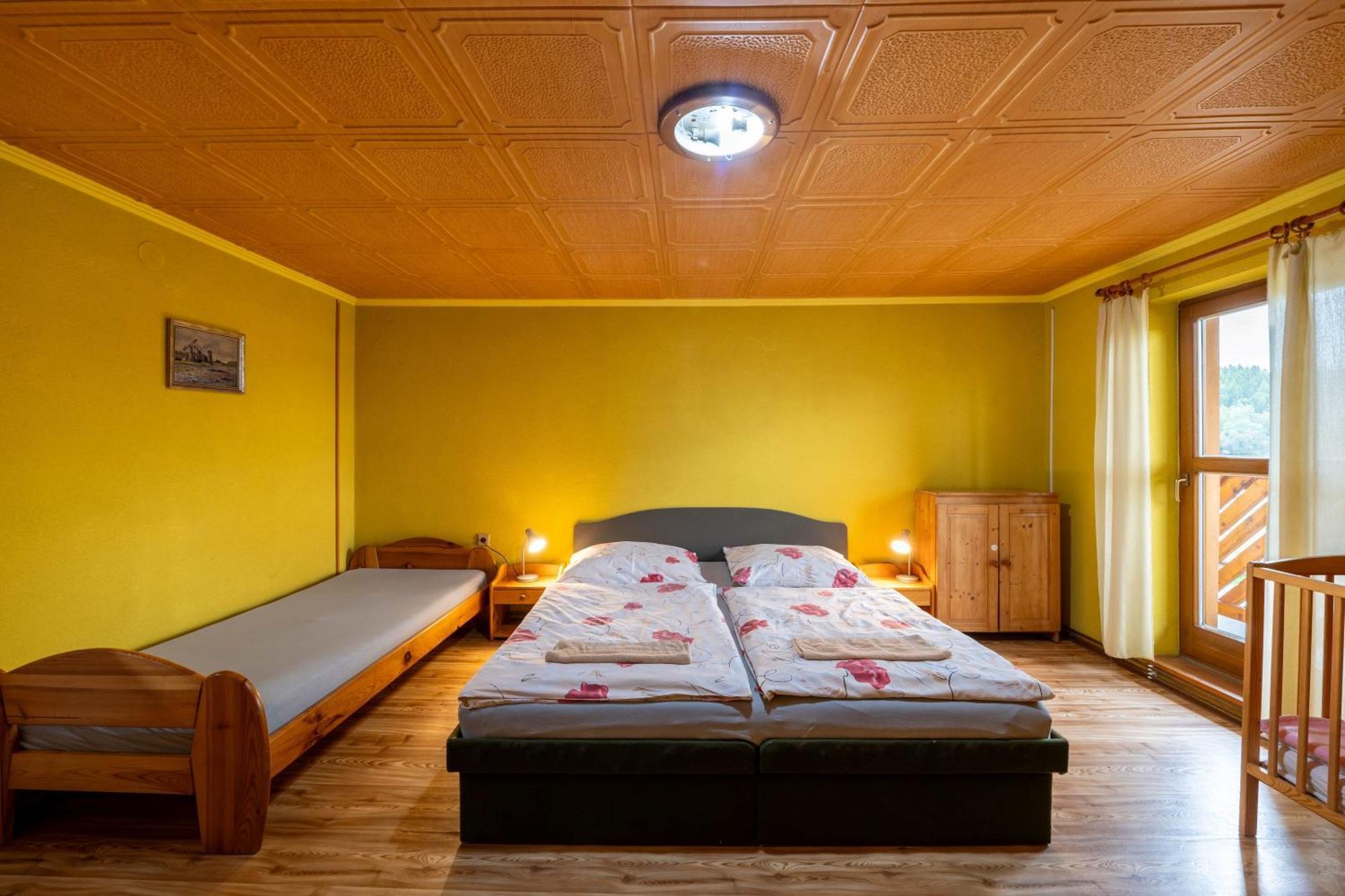 Vila Bobrik - Liptovska Mara Bobrovnik ภายนอก รูปภาพ